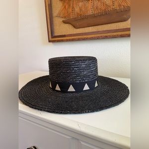 GIGI PIP black straw hat. Size 57 s/m